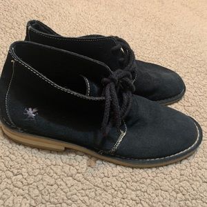 Stacy Adams choker suede boots